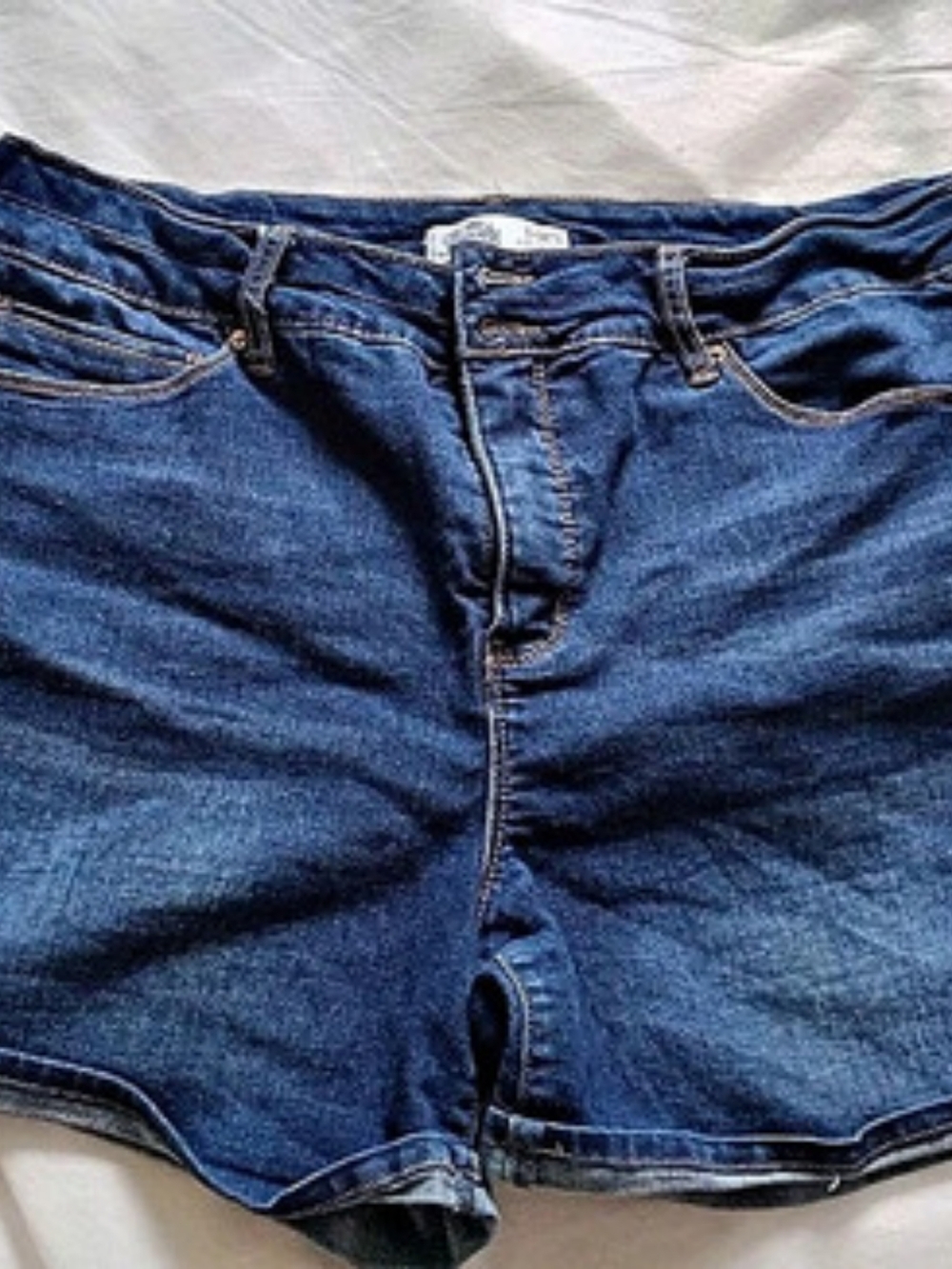 Royaly Women's Denim Jean Shorts Size 14